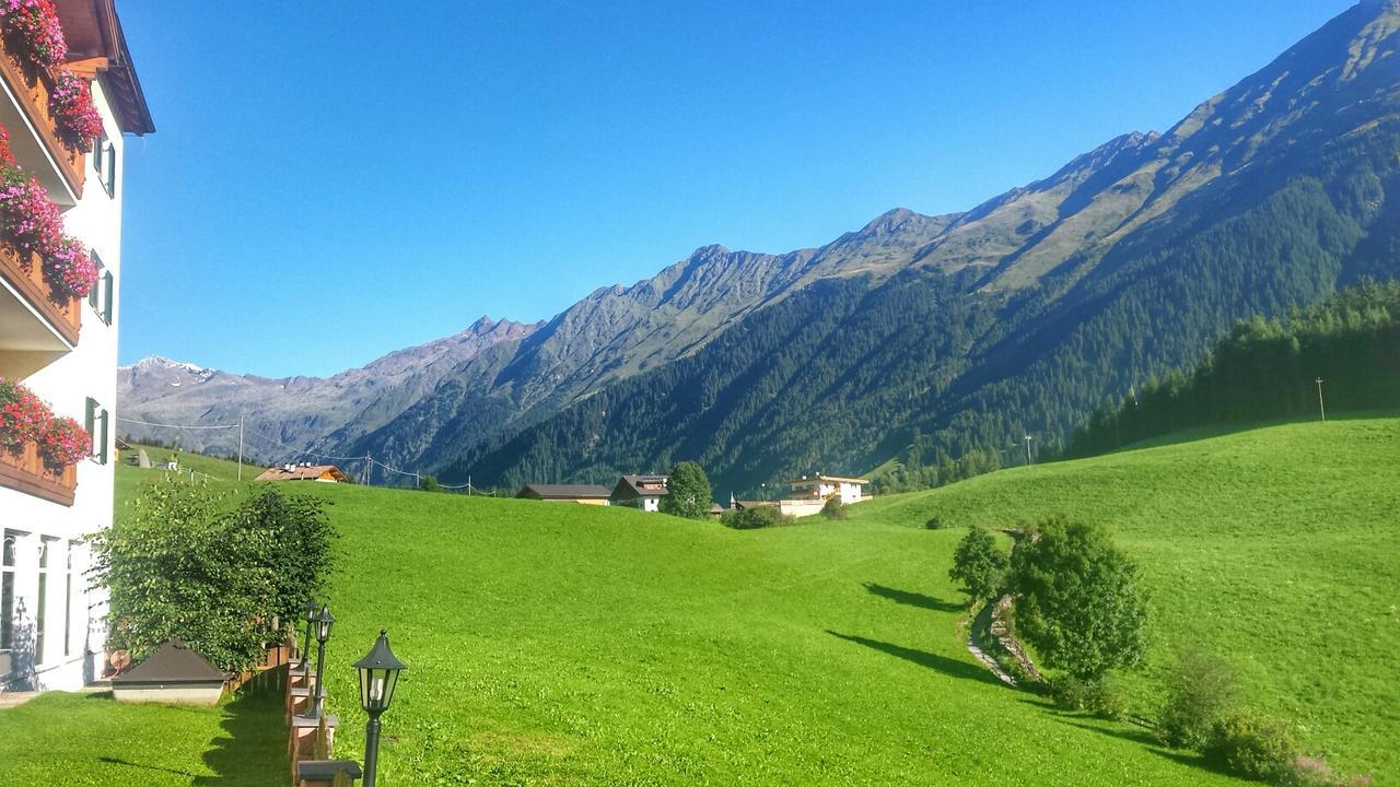 Erlebnisort Gassenhof Hotel Ridanna Buitenkant foto